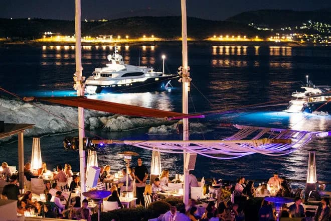 Τα Νυχτερινά Κέντρα της Αθήνας φέτος το καλοκαίρι