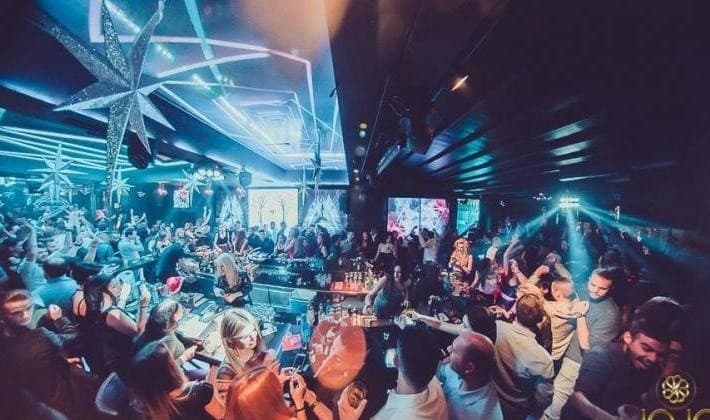 CLUB ΑΘΗΝΑΣ ΓΙΑ ΤΟΝ ΧΕΙΜΩΝΑ