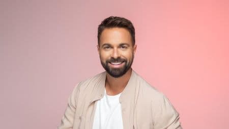 Ο Ηλίας Βρεττός στο Mezzo