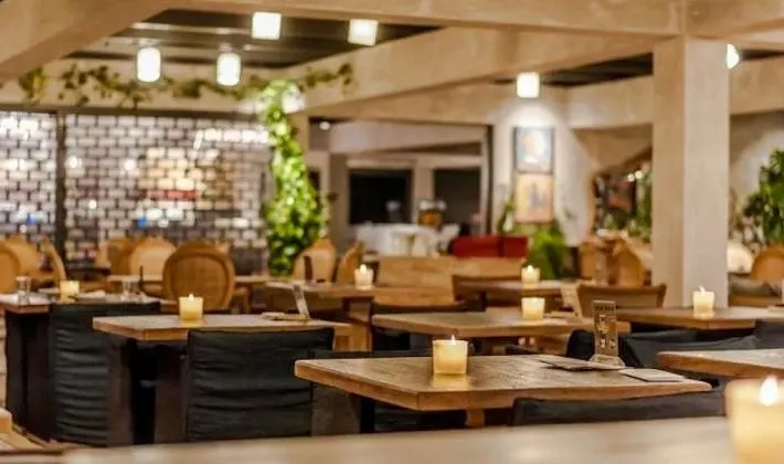 Balux Cafe - The house project